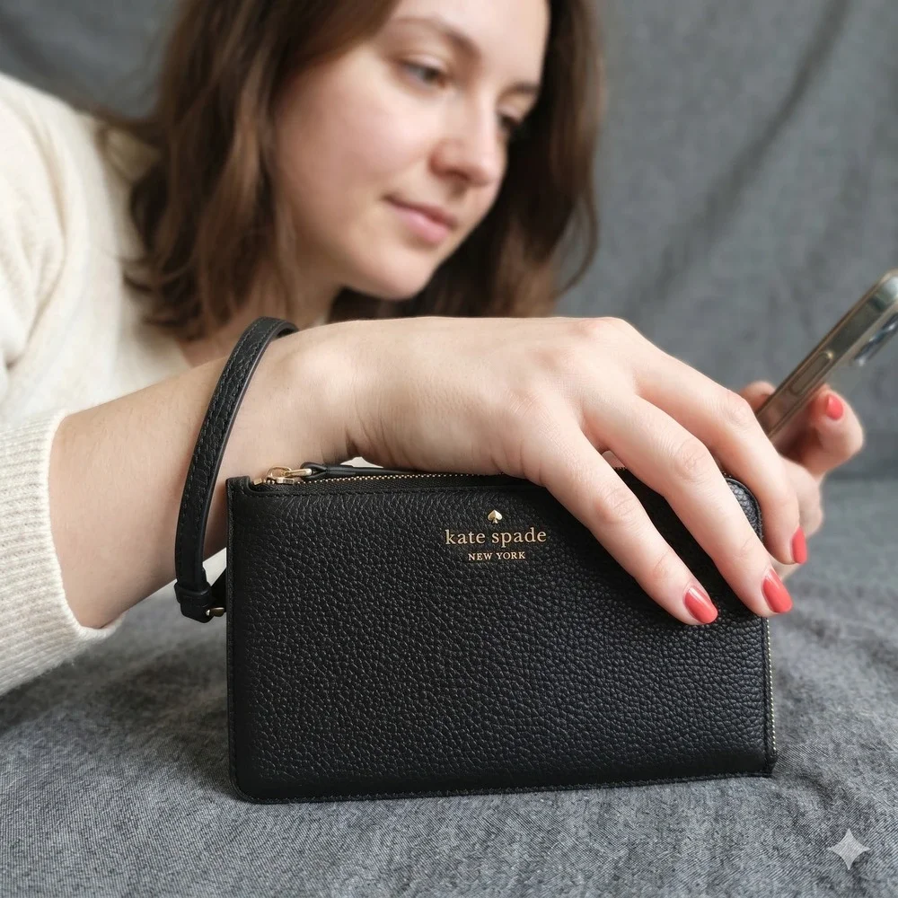 Kate Spade Lucy Wristlet Women‎ Medium Black Pebbled Leather Clutch Preppy